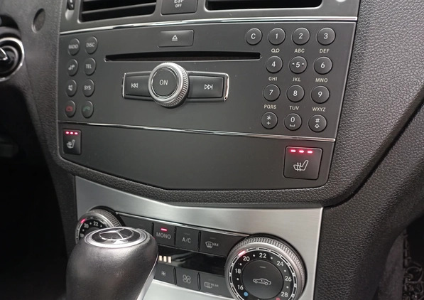 Mercedes-Benz Klasa C cena 36900 przebieg: 176000, rok produkcji 2007 z Augustów małe 704